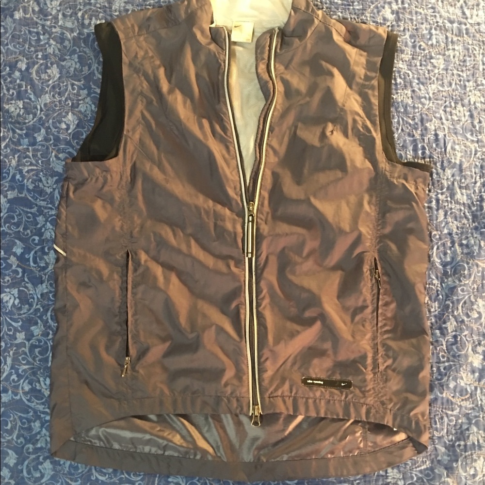 Gray Nike Running Lightweight Vest